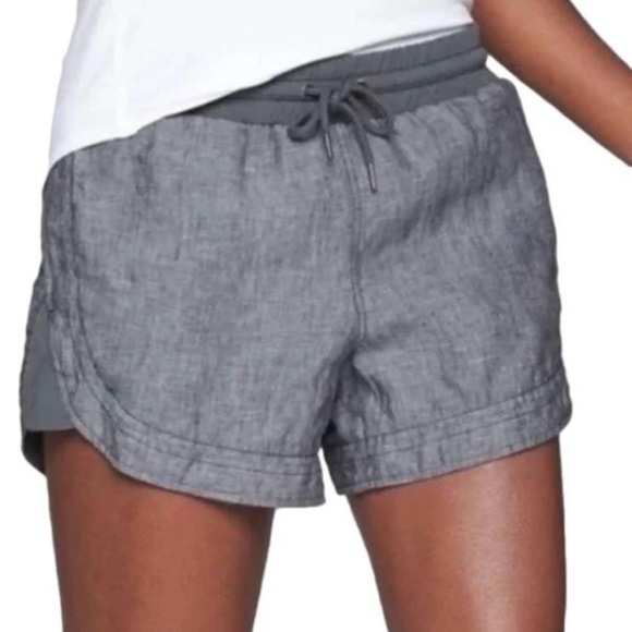 Athleta Pants - Athleta Gray Athletic Shorts